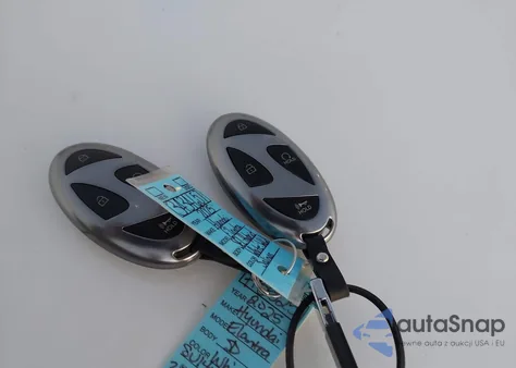 2025 Hyundai Elantra Hybrid Sel Sport from USA, damaged, VIN KMHLM4DJ4SU144380